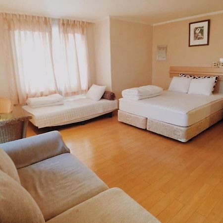 Hotel Good Inn Szogüpho Kültér fotó